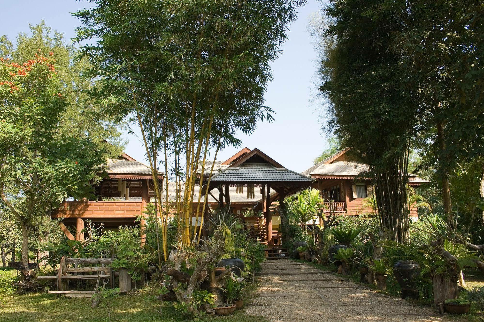 Khum Lanna Otel Phrao Dış mekan fotoğraf